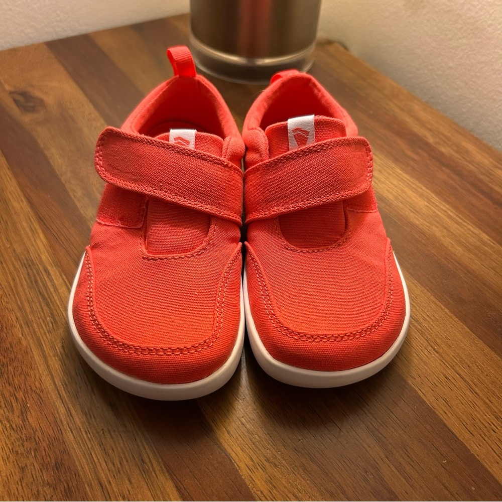 Kids Coral Pink Explore 2.0 Sneakers